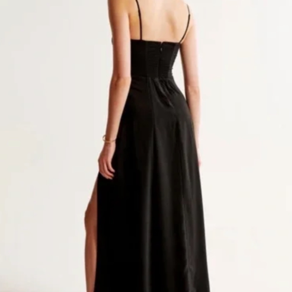 The A&F Camille Maxi Dress - Picture 6 of 7